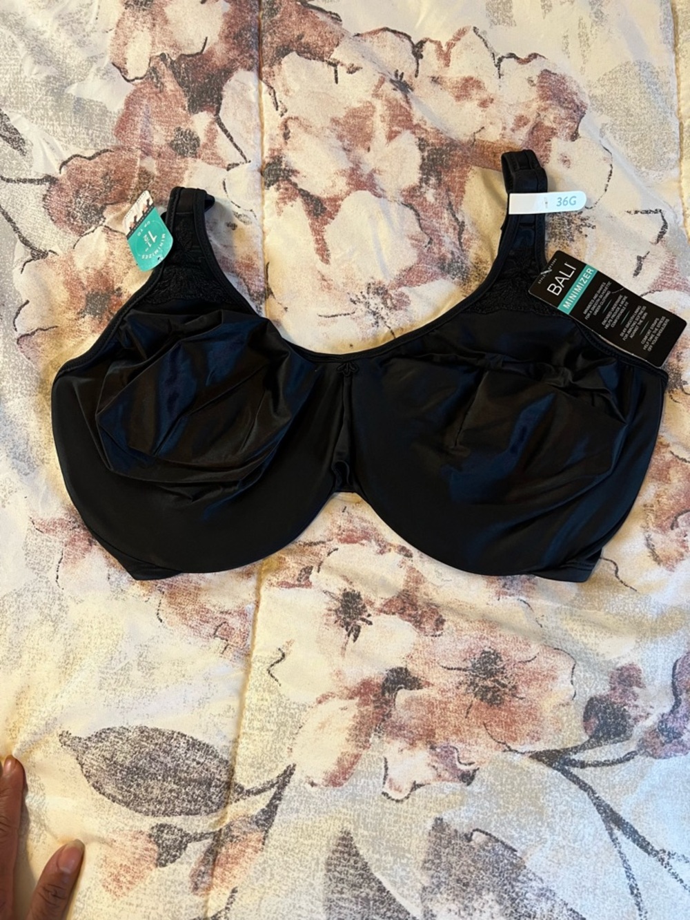 Bali Passion for Comfort Minimizer Bra Black Silky-Soft Lining Underwire Sz 36G